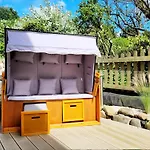 Apartmán Moderne Lounge-ferienwohnung Mit Terrasse, Strandkorb, Parkplatz - 50 Meter Zum Sierksdorf